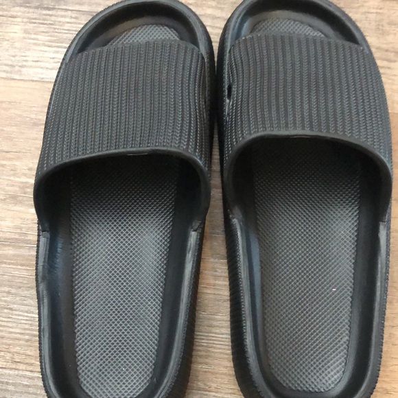 NWOT slides - Picture 7 of 7